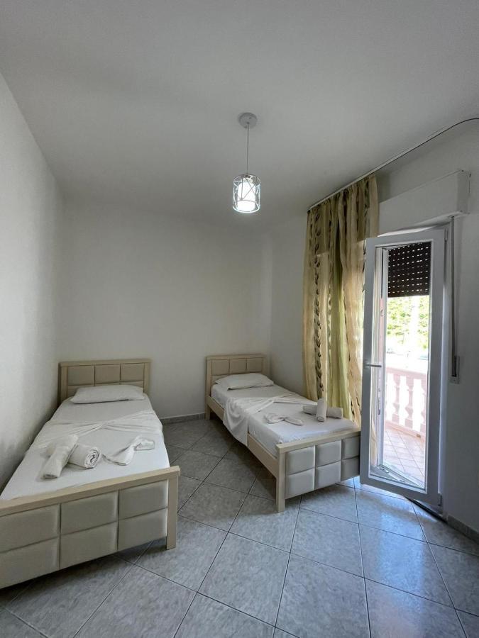 Joli - 120sqm - 3 Bedroom - 2 Baths House With Yard & Parking In